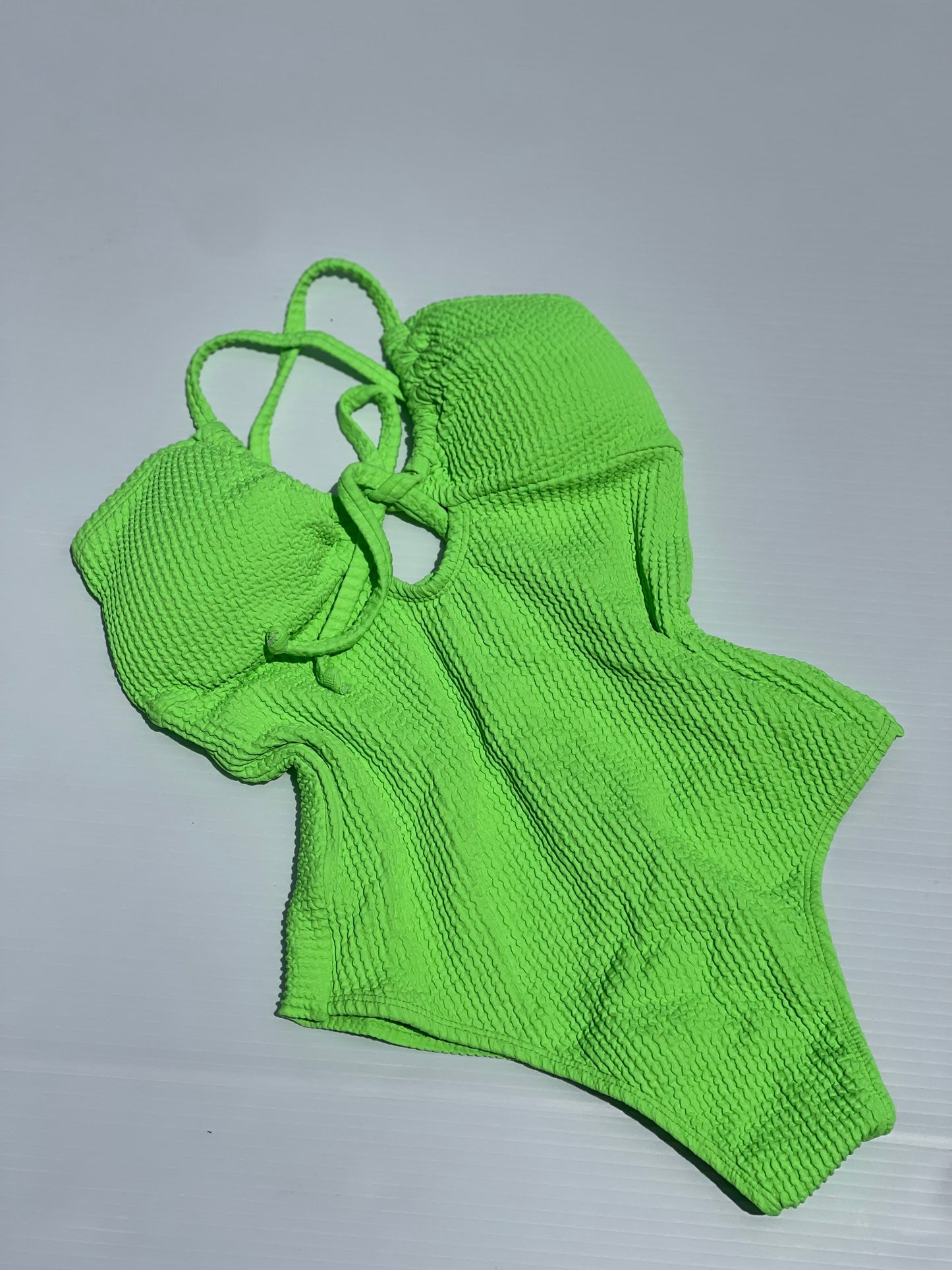 Neon One Piece